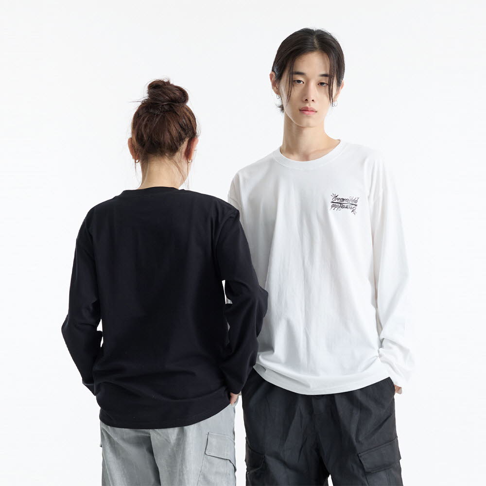 크림소다랩 씨알에스디엘 스몰 레터링 긴팔 티셔츠