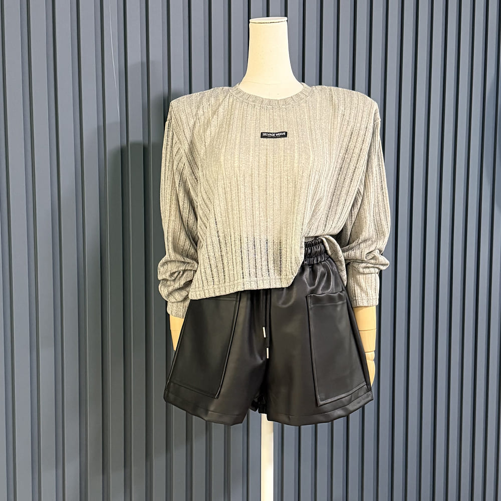 더룩 니트 크롭티