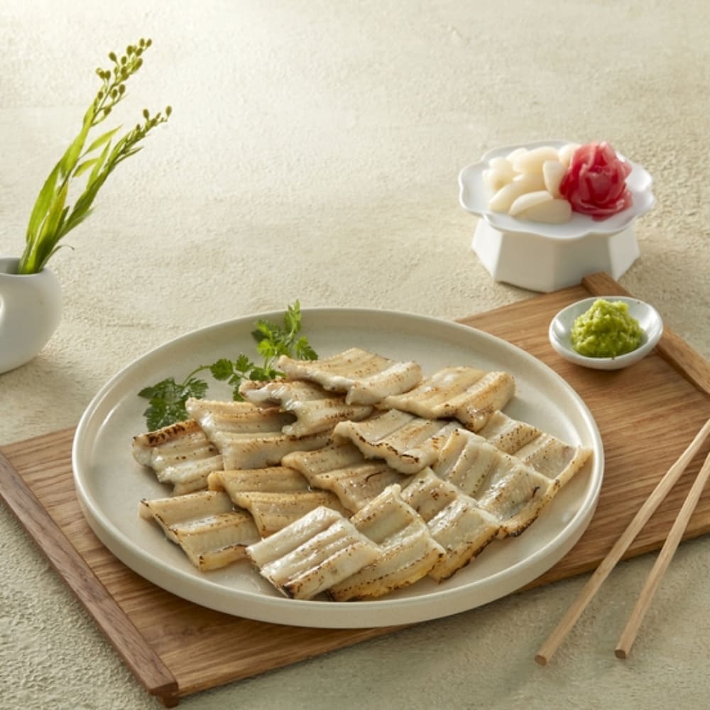 [Cheong-a Seafood] 100% Domestic Natural Pre-cooked Bite-sized Delicious Eel 1 Pack - Special Sauce 10 pcs/1 Carton