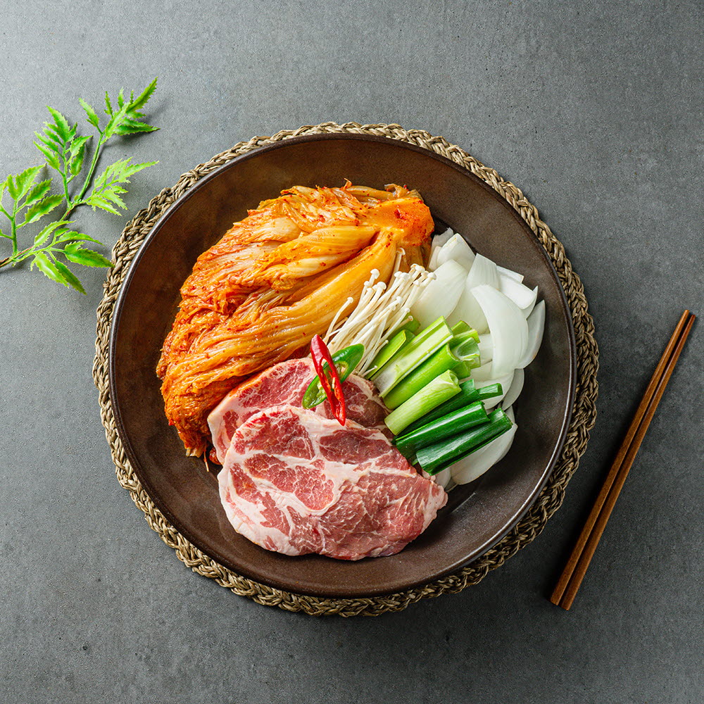 밥상마켓 흑돼지 통김치찜 1,425g
